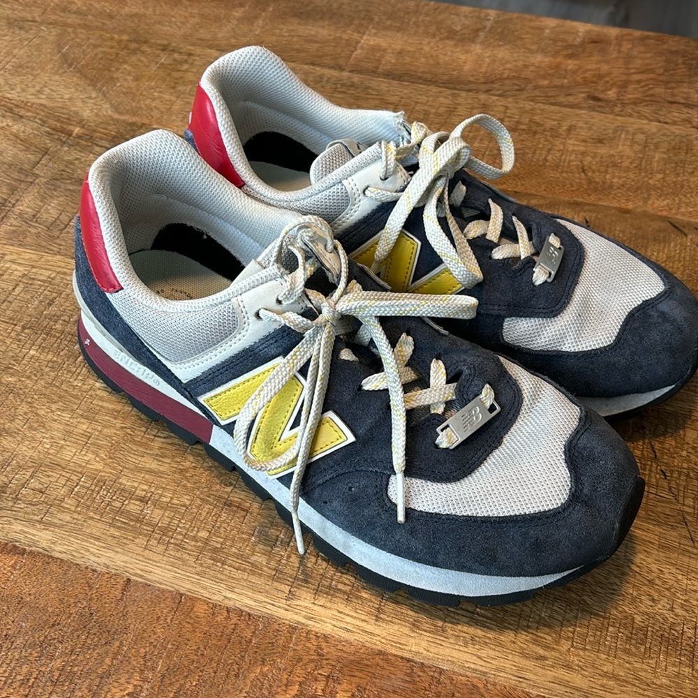 New balance 574 rugged men’s size 10.5 multi color